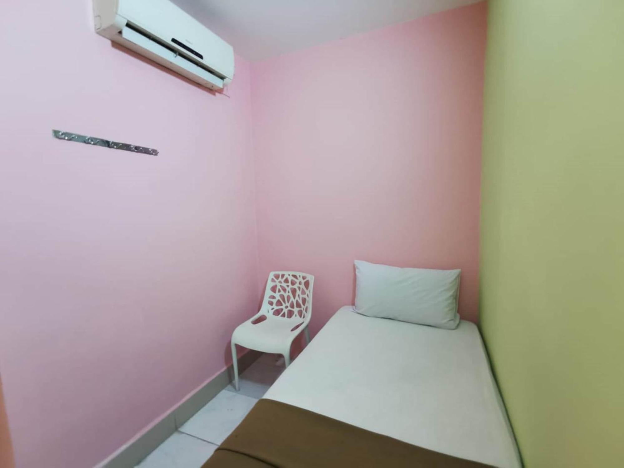 Super Oyo 90086 My Seven Days Inn Johor Bahru Exteriér fotografie